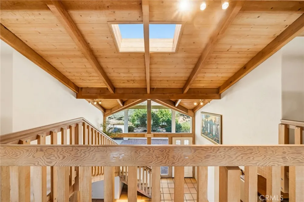 2323 Wilt Fallbrook, CA 92028