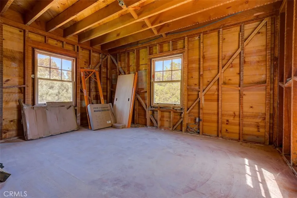 1096 Middlehoff Oroville, CA 95965
