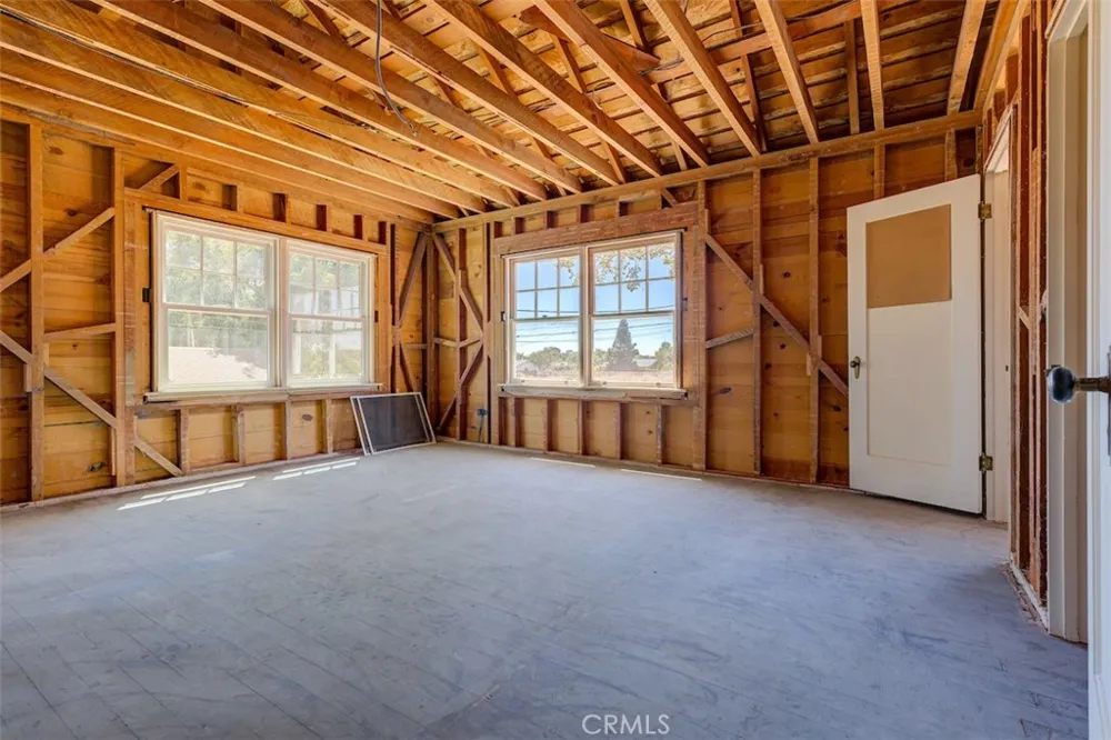 1096 Middlehoff Oroville, CA 95965