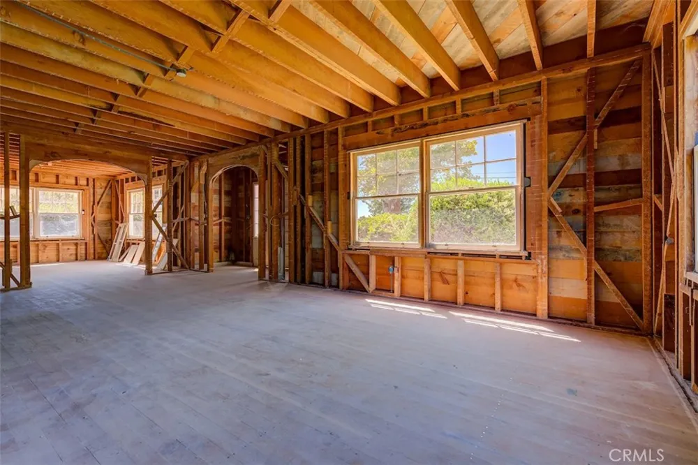 1096 Middlehoff Oroville, CA 95965