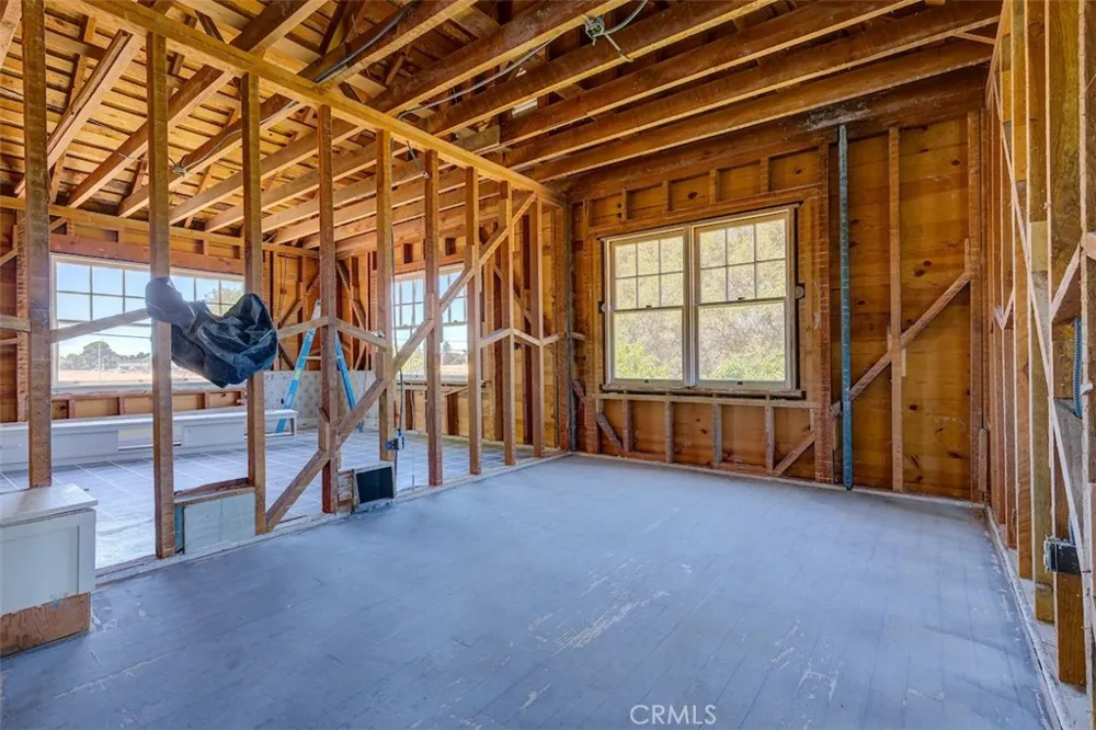 1096 Middlehoff Oroville, CA 95965