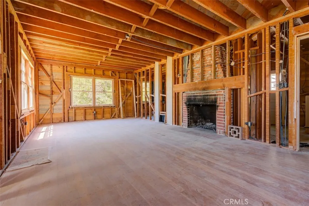1096 Middlehoff Oroville, CA 95965