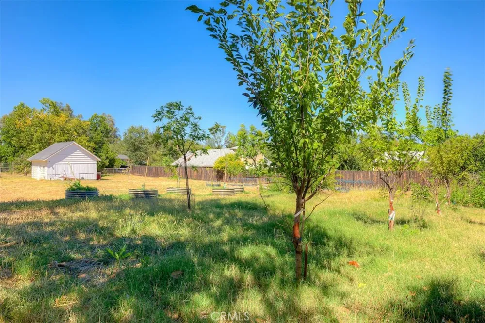 1096 Middlehoff Oroville, CA 95965