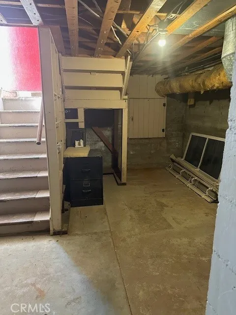 1096 Middlehoff Oroville, CA 95965