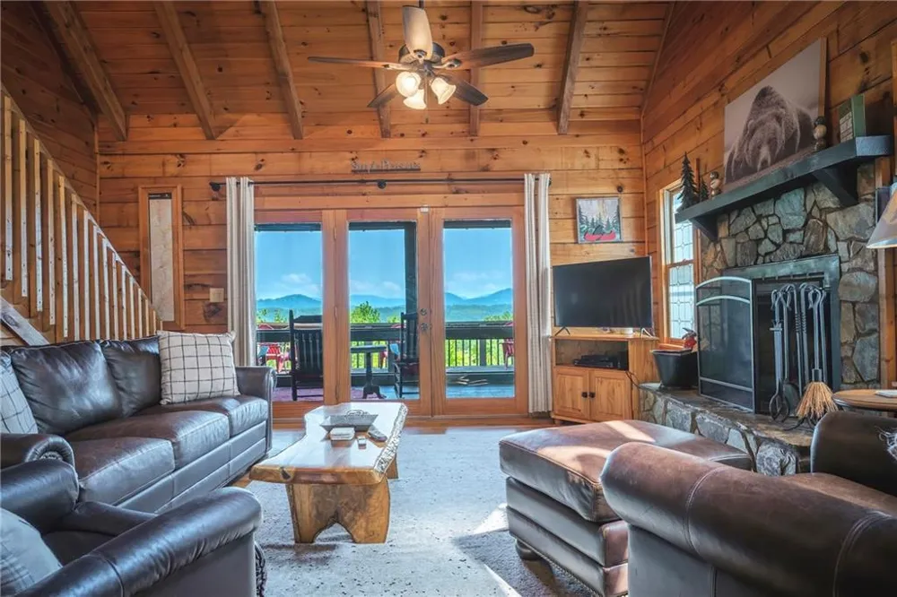 88 Down Yonder Road Morganton, GA 30560