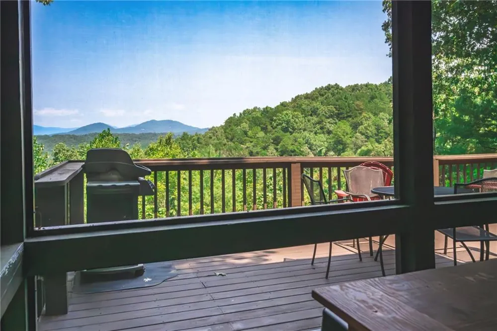 88 Down Yonder Road Morganton, GA 30560