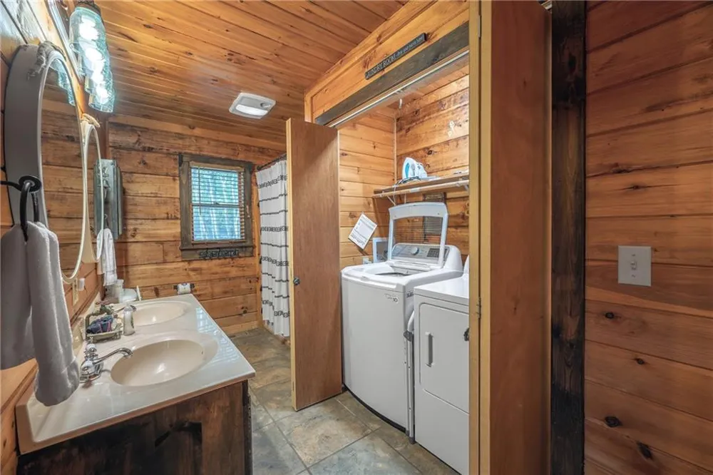 88 Down Yonder Road Morganton, GA 30560