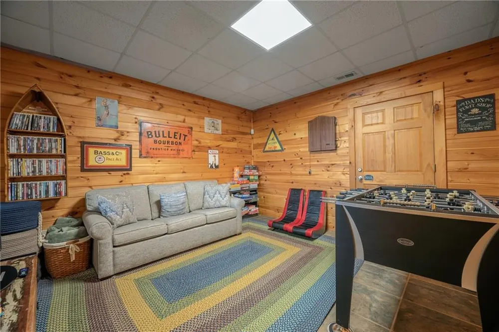 88 Down Yonder Road Morganton, GA 30560