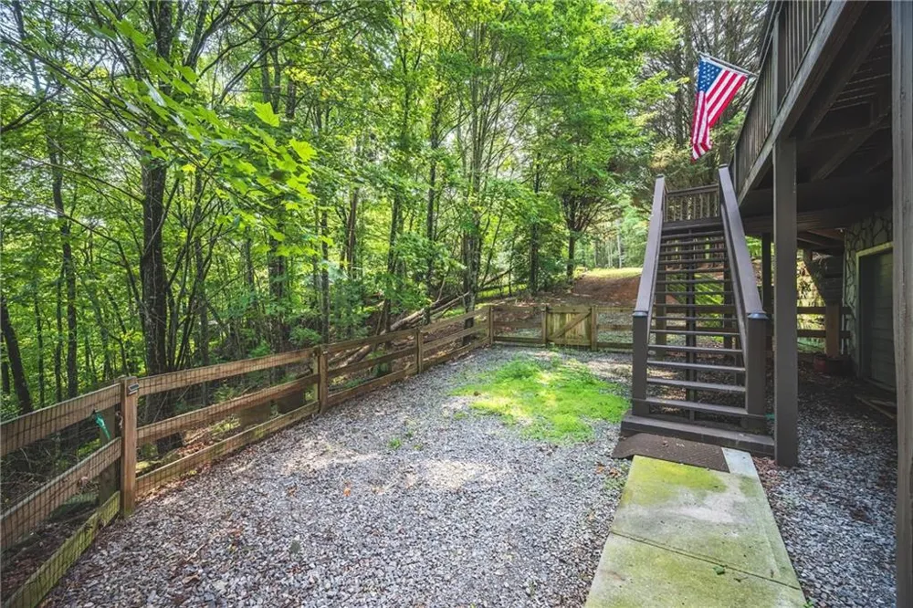 88 Down Yonder Road Morganton, GA 30560
