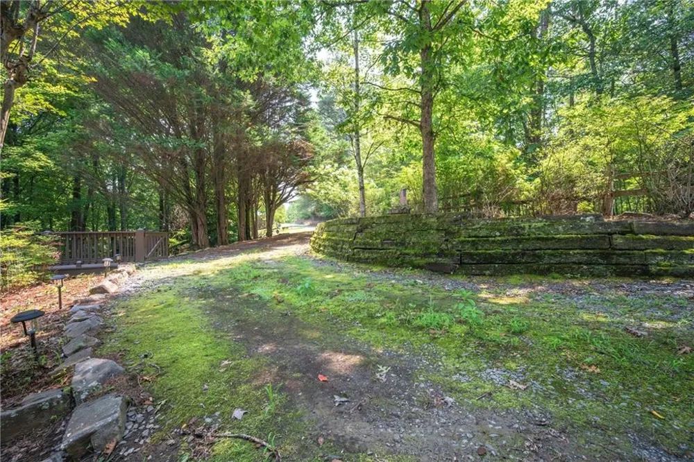88 Down Yonder Road Morganton, GA 30560
