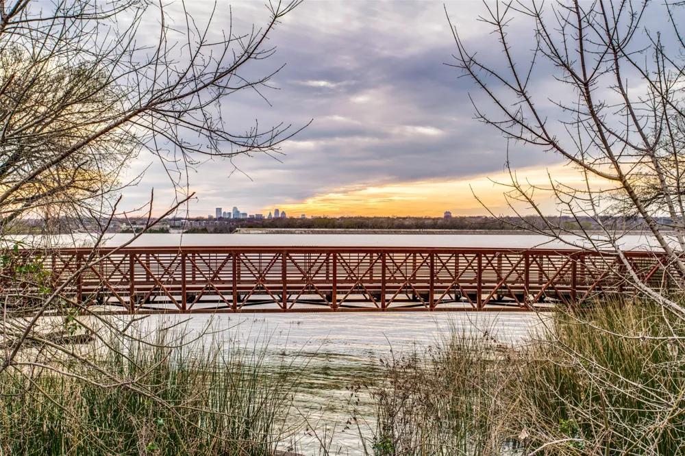 9740 Ash Creek Drive Dallas, TX 75228