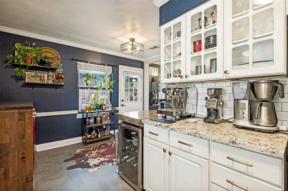 9740 Ash Creek Drive Dallas, TX 75228