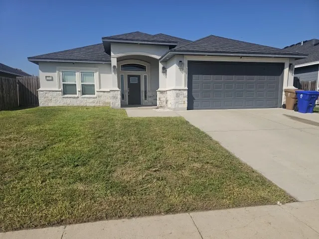 11526 Willowood Creek Drive Corpus Christi, TX 78410