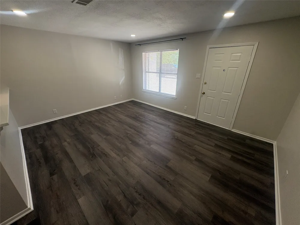 904 Austin Street Denton, TX 76201