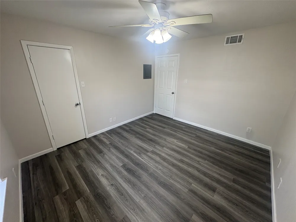904 Austin Street Denton, TX 76201