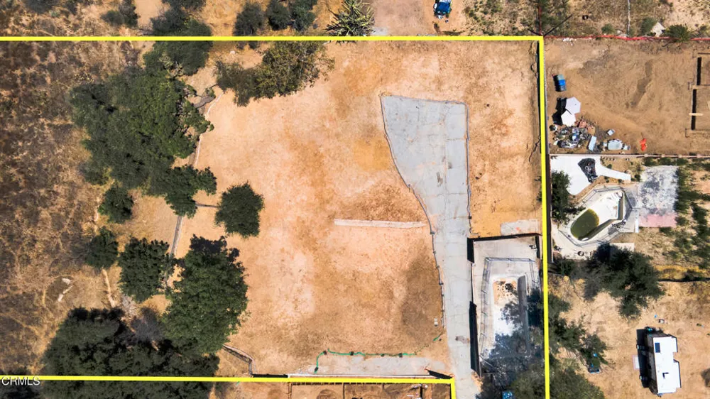 575 W Loma Alta Drive Altadena, CA 91001