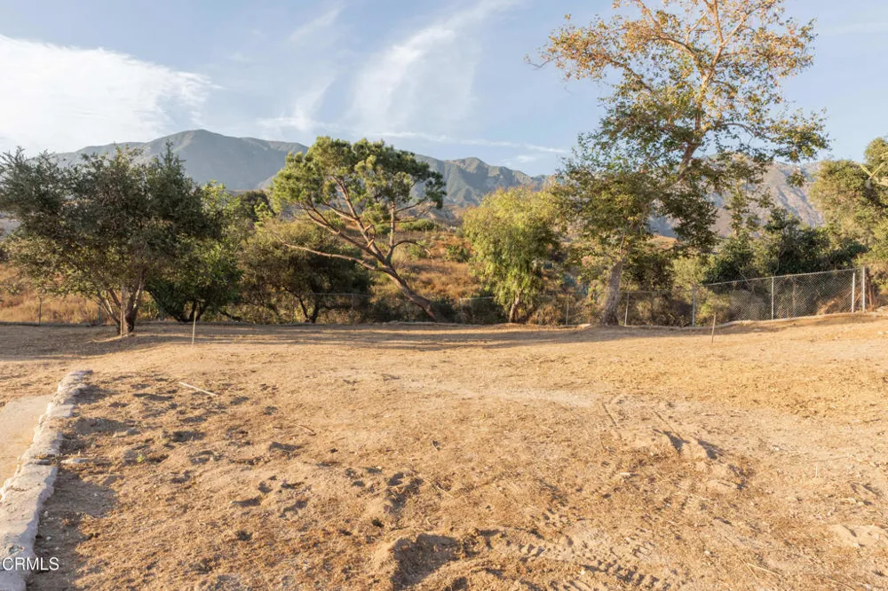 575 W Loma Alta Drive Altadena, CA 91001