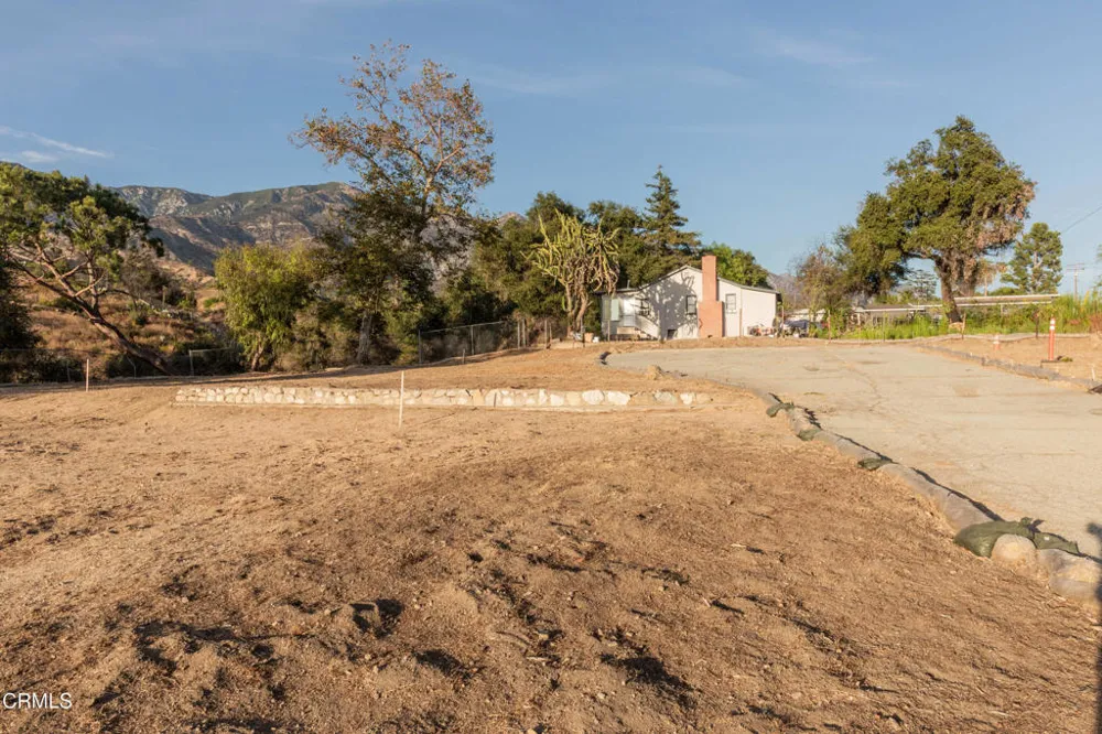 575 W Loma Alta Drive Altadena, CA 91001