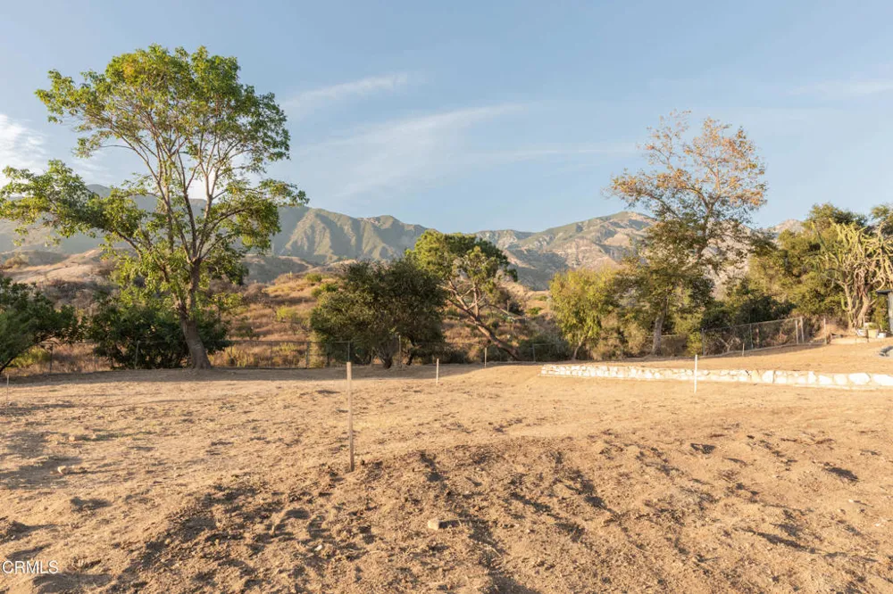 575 W Loma Alta Drive Altadena, CA 91001