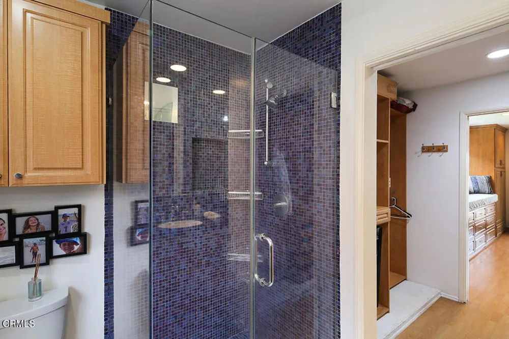 5432 Vista Del Arroyo Drive La Crescenta, CA 91214