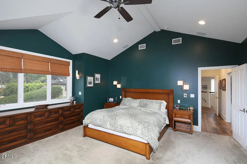 5432 Vista Del Arroyo Drive La Crescenta, CA 91214