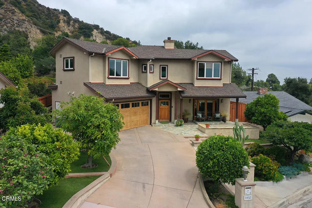 5432 Vista Del Arroyo Drive La Crescenta, CA 91214