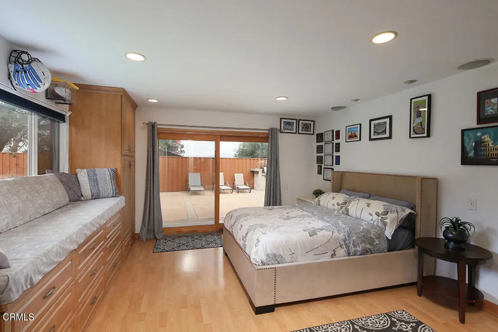 5432 Vista Del Arroyo Drive La Crescenta, CA 91214