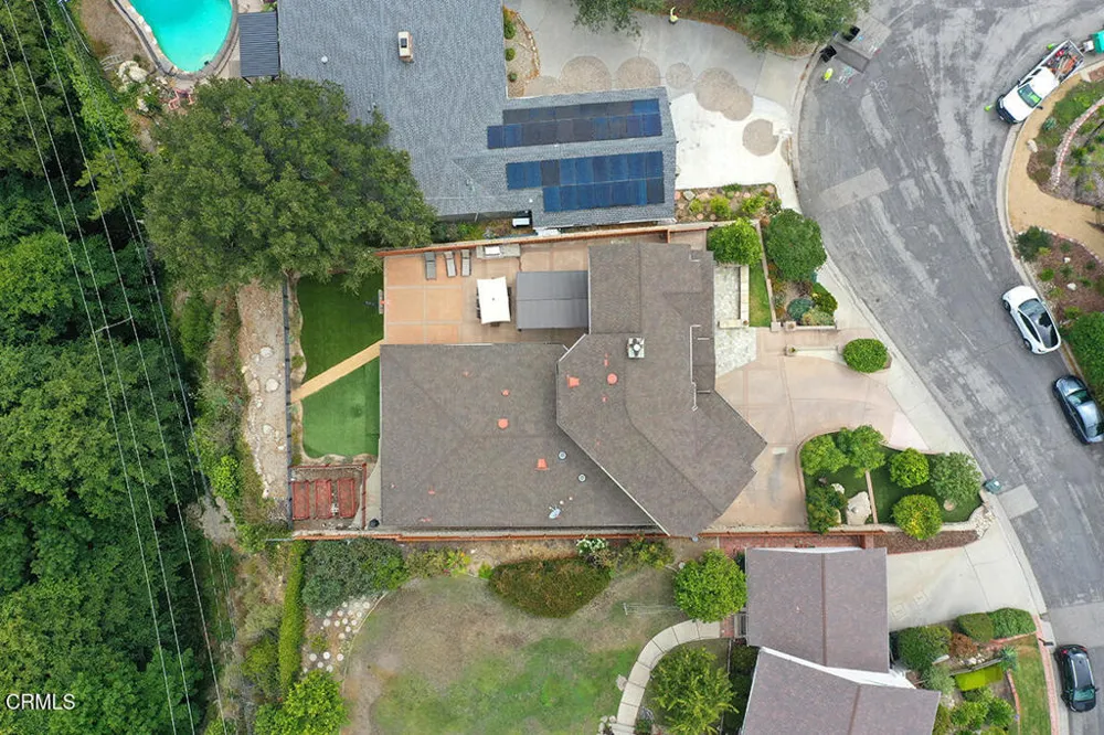 5432 Vista Del Arroyo Drive La Crescenta, CA 91214