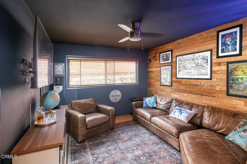 5432 Vista Del Arroyo Drive La Crescenta, CA 91214