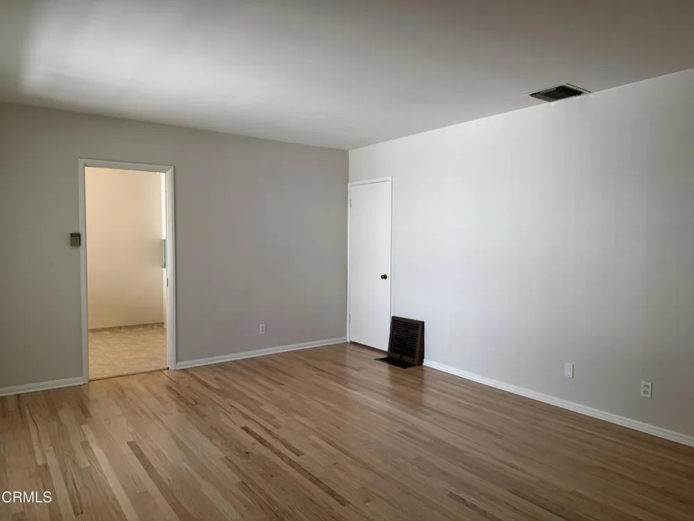 514 Linwood Avenue #B Monrovia, CA 91016