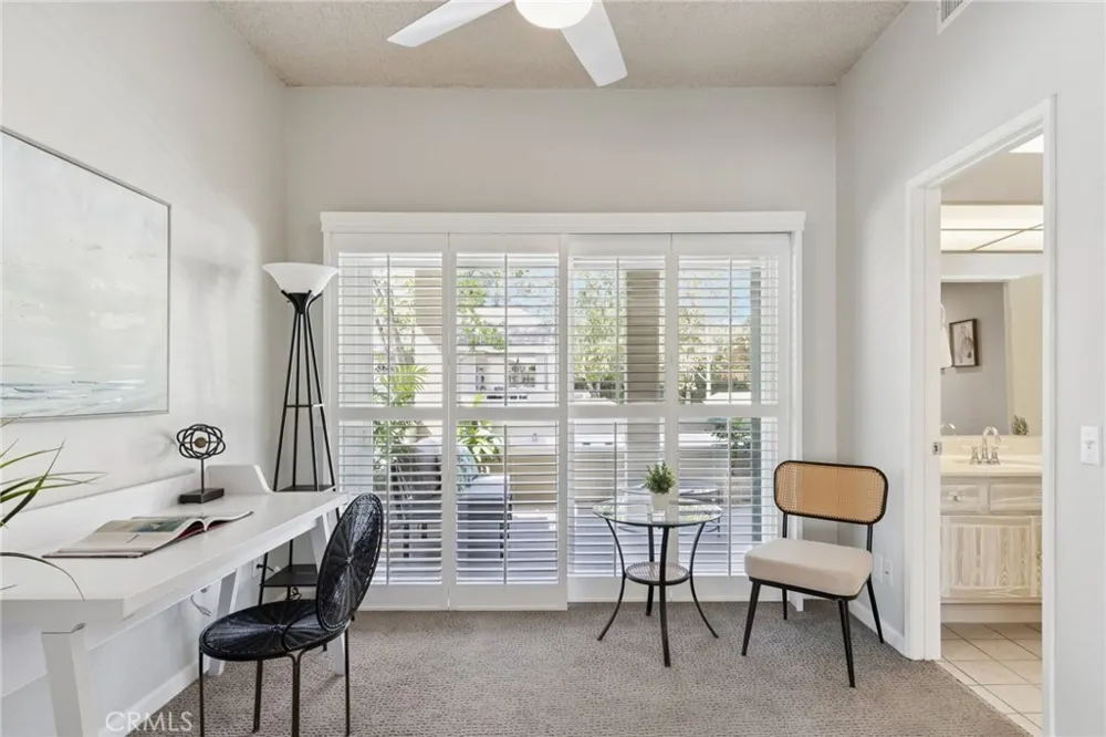 26107 Mcbean Valencia, CA 91355