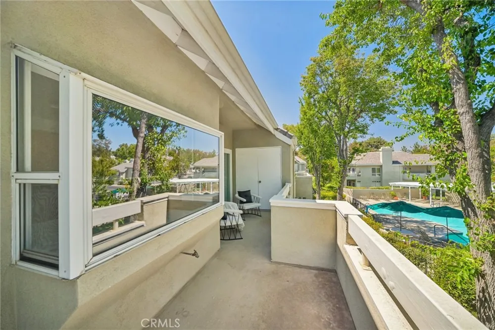 26107 Mcbean Valencia, CA 91355