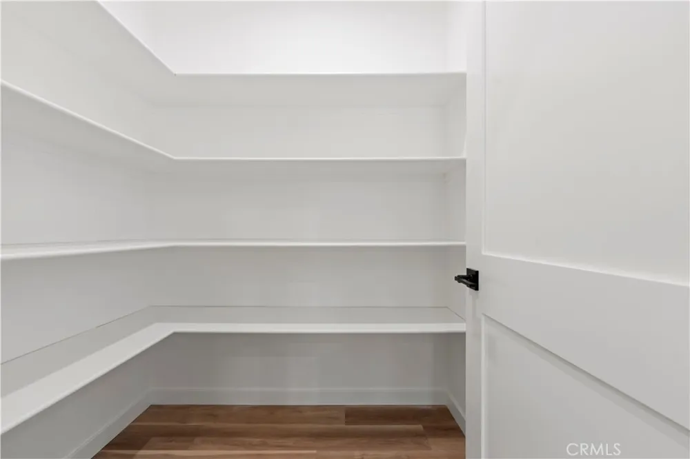 8738 Apperson Street Sunland, CA 91040