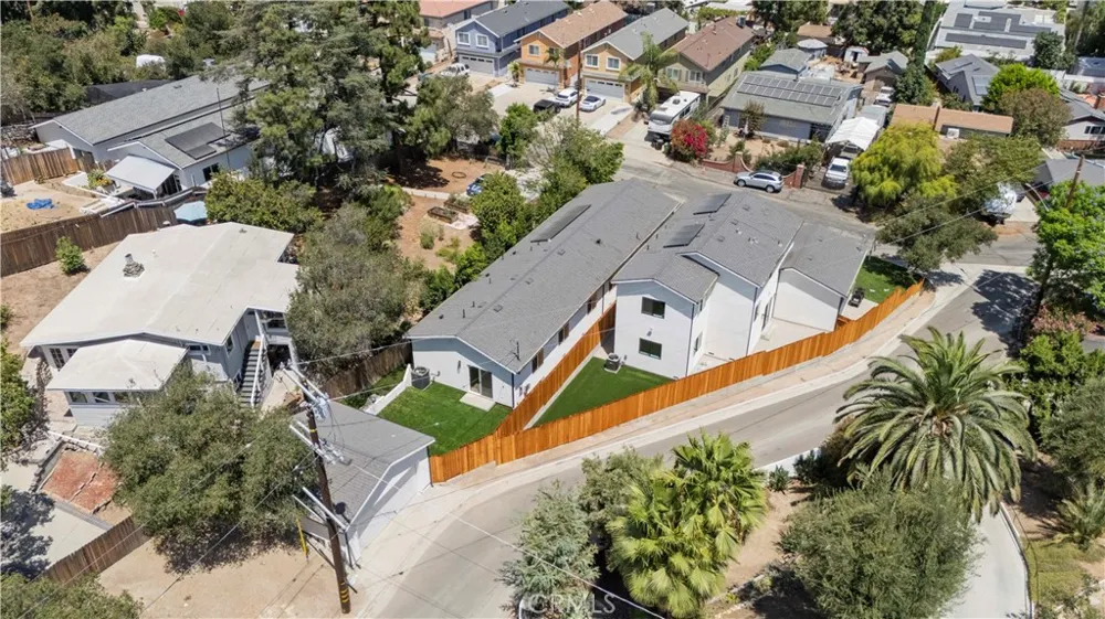 8738 Apperson Street Sunland, CA 91040