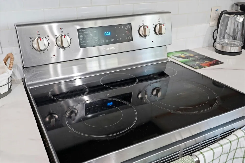 2620 Delafield Street #B Houston, TX 77023