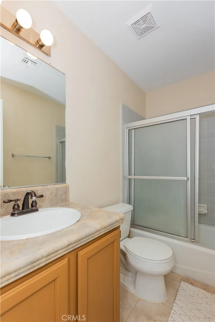 422 Sherwood Place Tehachapi, CA 93561