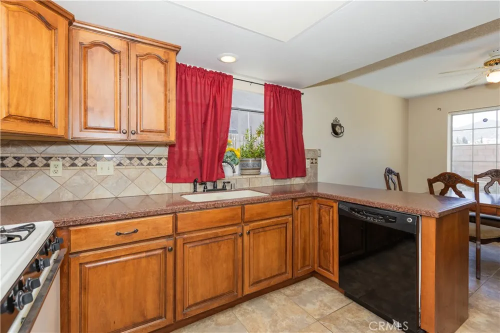 422 Sherwood Place Tehachapi, CA 93561