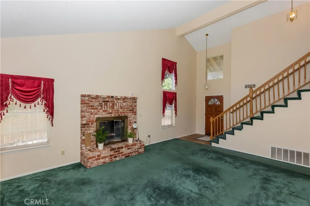 422 Sherwood Place Tehachapi, CA 93561