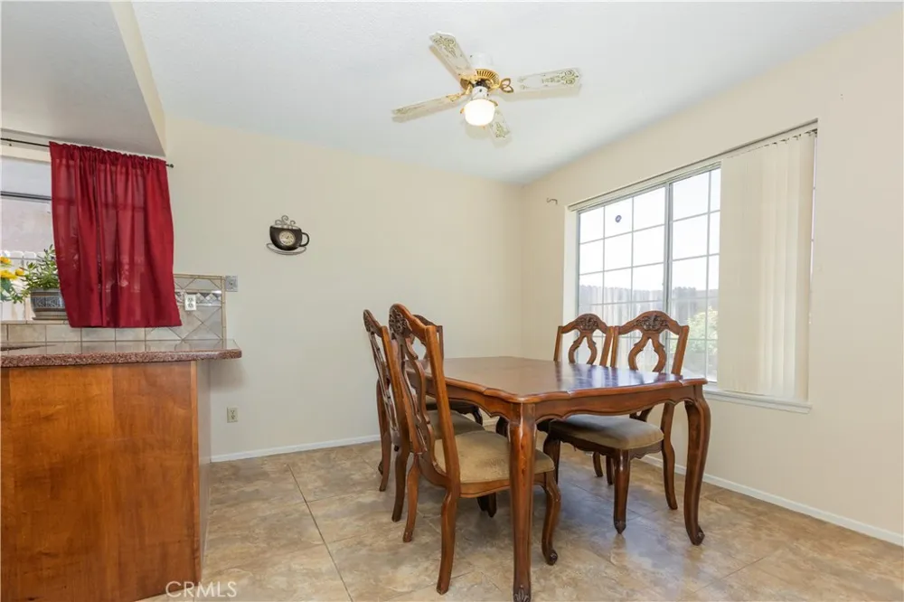 422 Sherwood Place Tehachapi, CA 93561