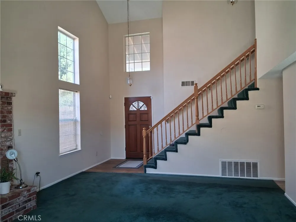 422 Sherwood Place Tehachapi, CA 93561