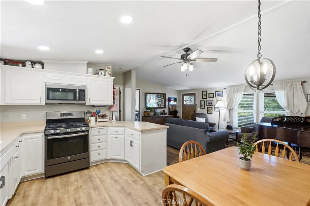 265 Broken Arrow Nipomo, CA 93444