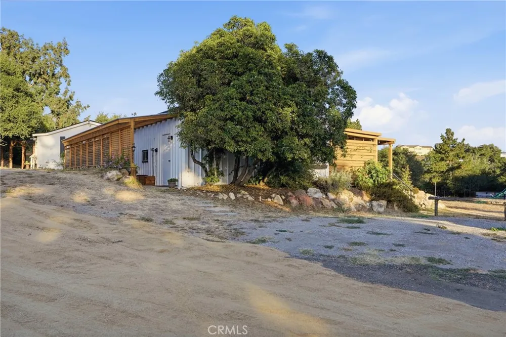 265 Broken Arrow Nipomo, CA 93444