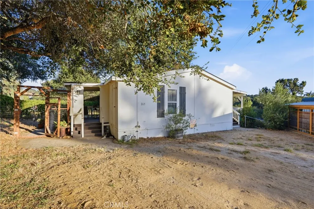 265 Broken Arrow Nipomo, CA 93444