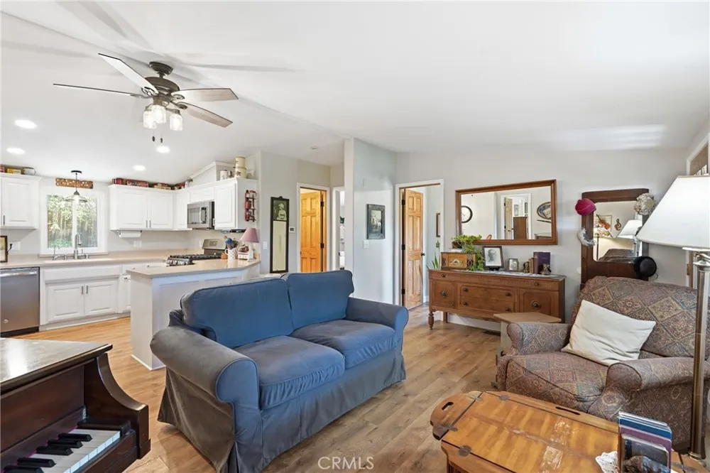 265 Broken Arrow Nipomo, CA 93444