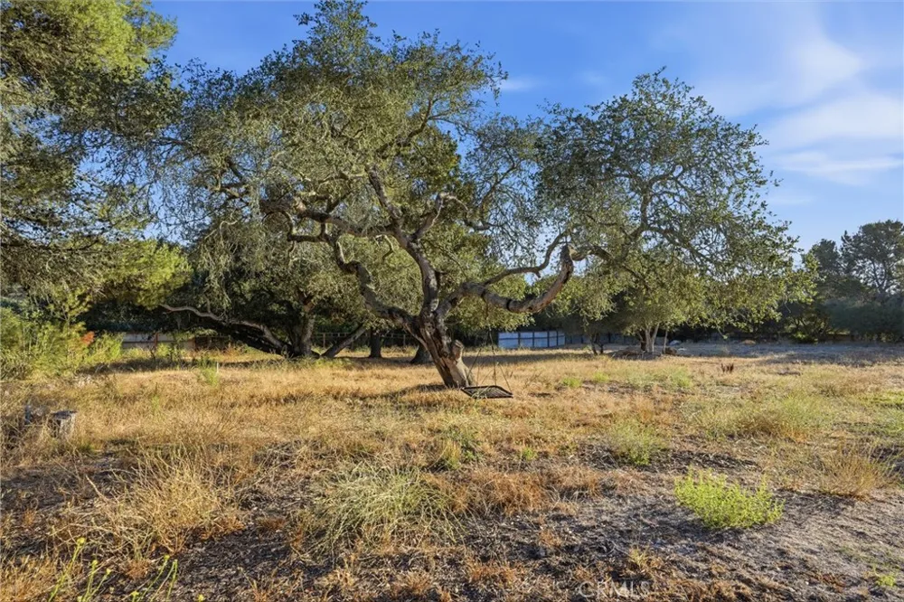 265 Broken Arrow Nipomo, CA 93444