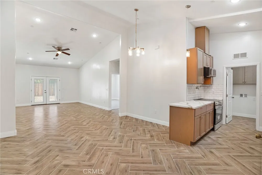 1903 Filson Bakersfield, CA 93307