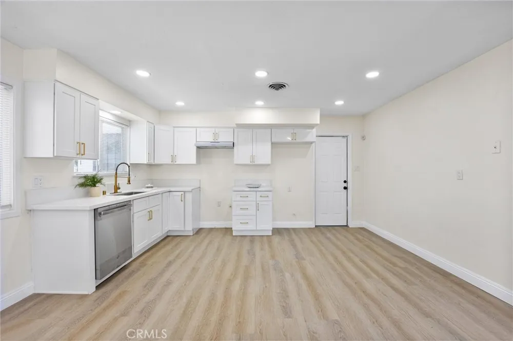3824 Madrid Avenue Bakersfield, CA 93309