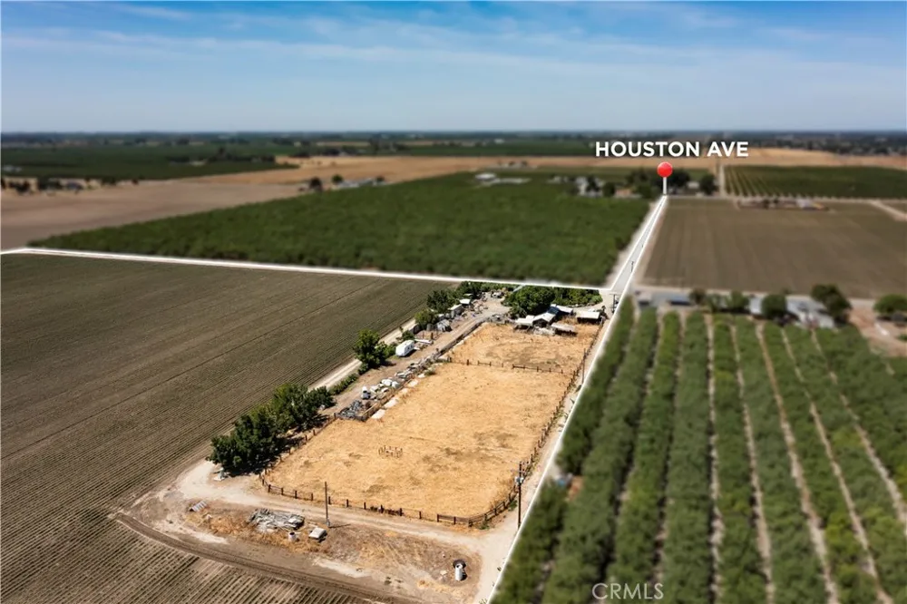 14515 Houston Ave Hanford, CA 93230