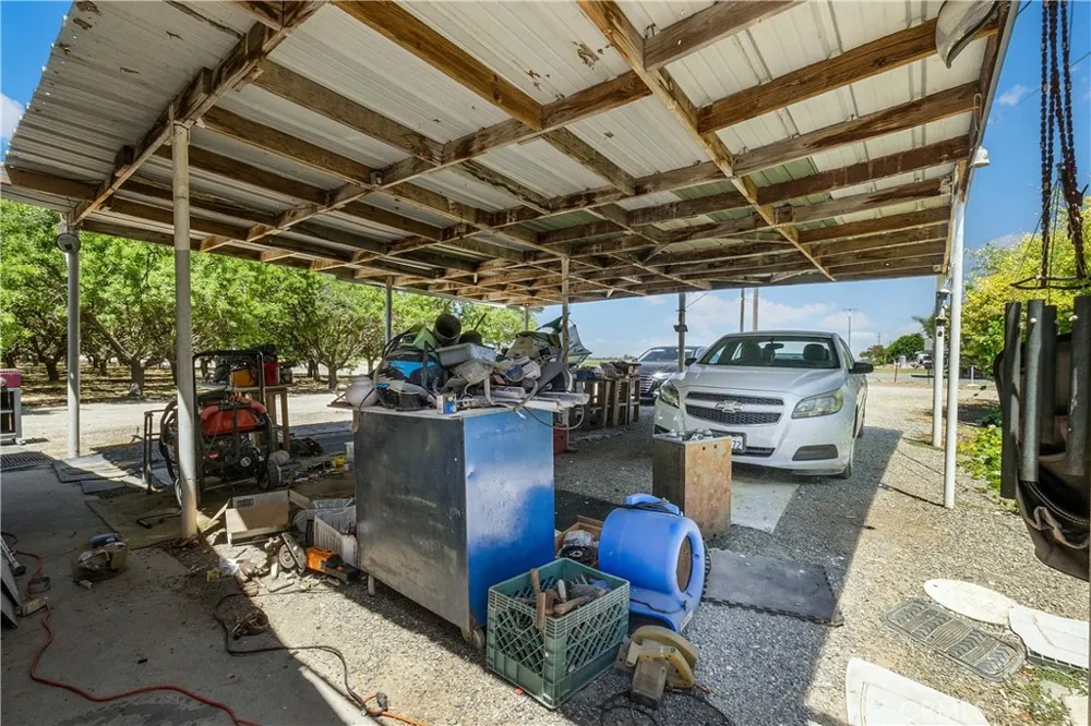 14515 Houston Ave Hanford, CA 93230