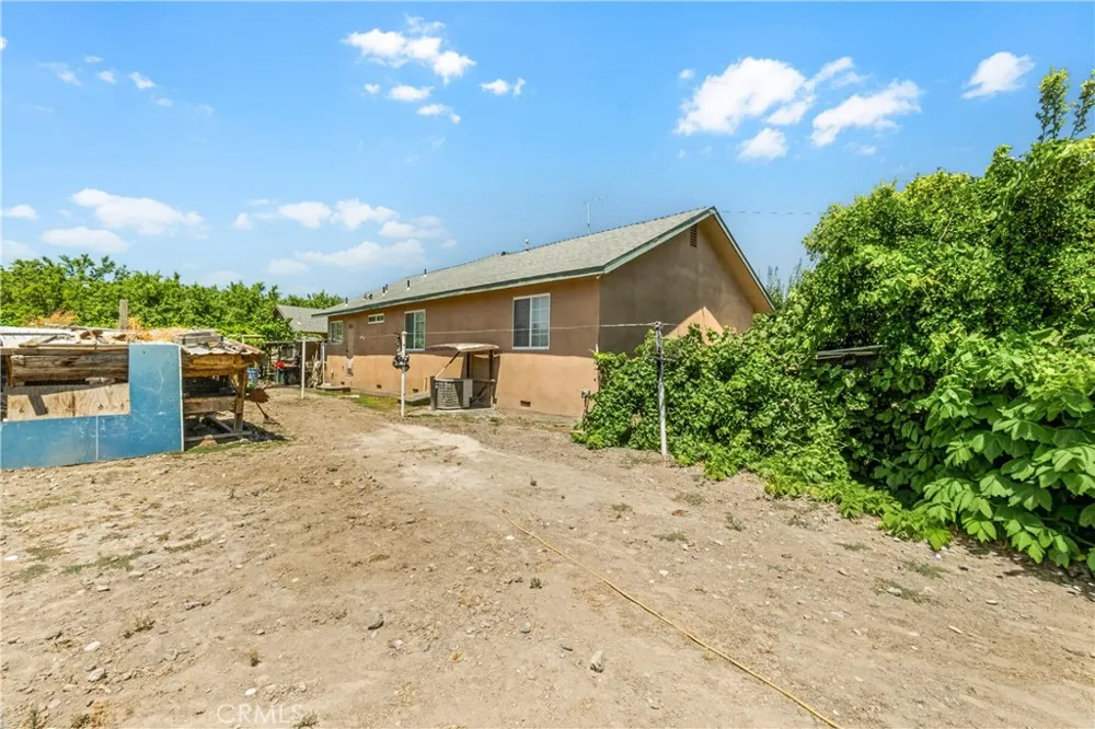 14515 Houston Ave Hanford, CA 93230